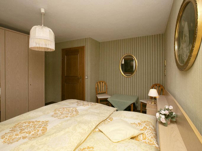 Bedroom 2, Heavenly Apartment in Wängle Tyrol near Walking Trails, Reutte