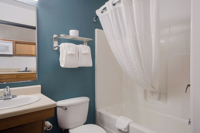 Bathroom 4, WoodSpring Suites Columbia Fort Jackson, Richland