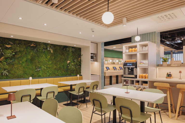 Food & Drinks 5, Maxhotel Amsterdam Airport Schiphol, Haarlemmermeer