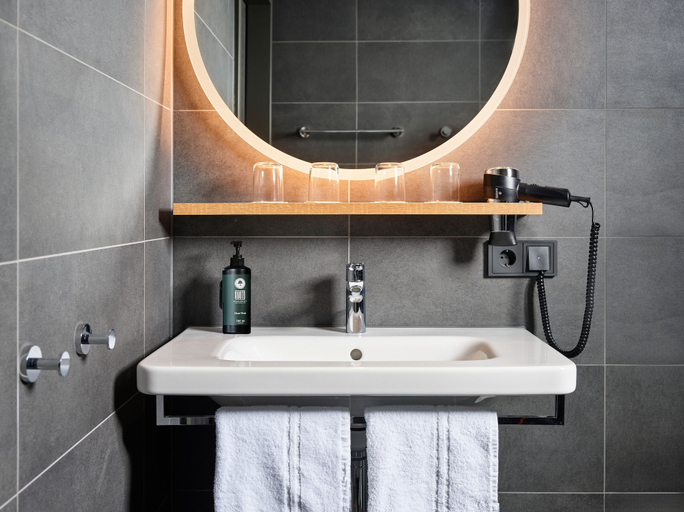 Bathroom 5, H2 Hotel Saarbrücken, Regionalverband Saarbrücken