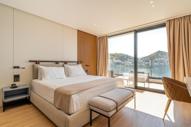 Bedroom 2, Yacht Premium Hotel, Sarandës
