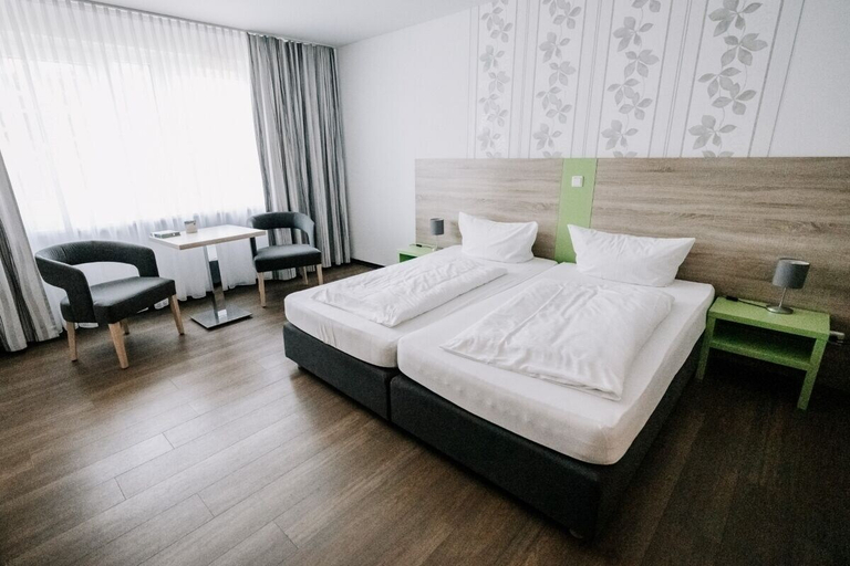 Bedroom 4, Gut Gremmelin, Rostock