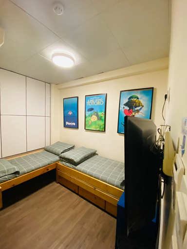 Bedroom 6