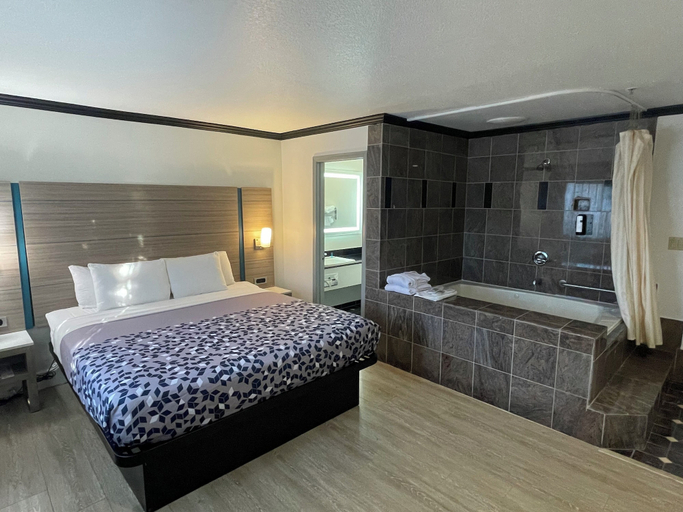 Bedroom 5
