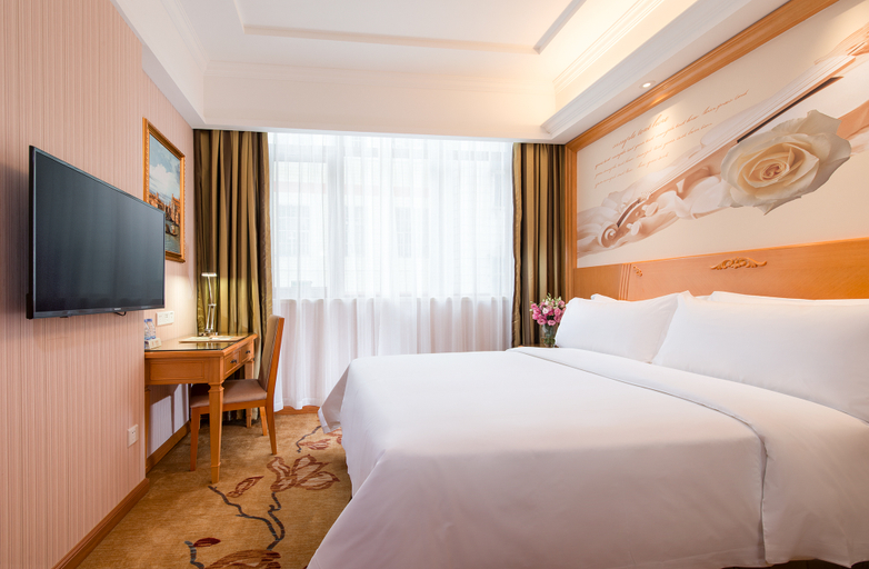Bedroom 3, Vienna 3 Best Hotel (Canton Fair Chebei Subway Station Store), Guangzhou