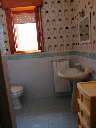 Bathroom 3, Case vacanze LA FIABA, Taranto