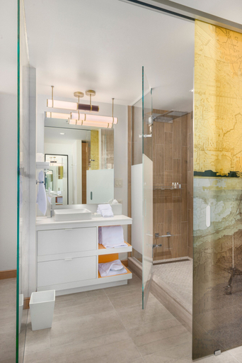 Bathroom 4, The Envoy Hotel, Autograph Collection, Boston