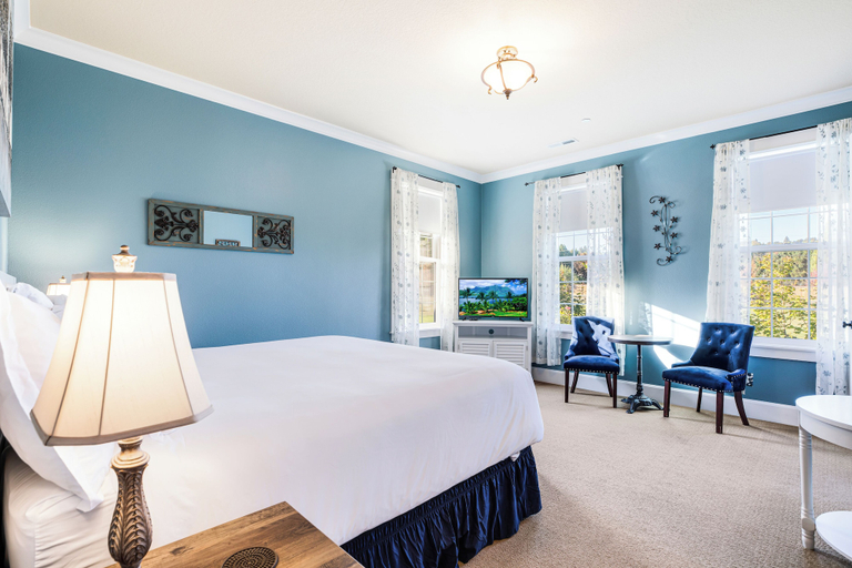 Bedroom 3, La Bastide Bed & Breakfast, Yamhill