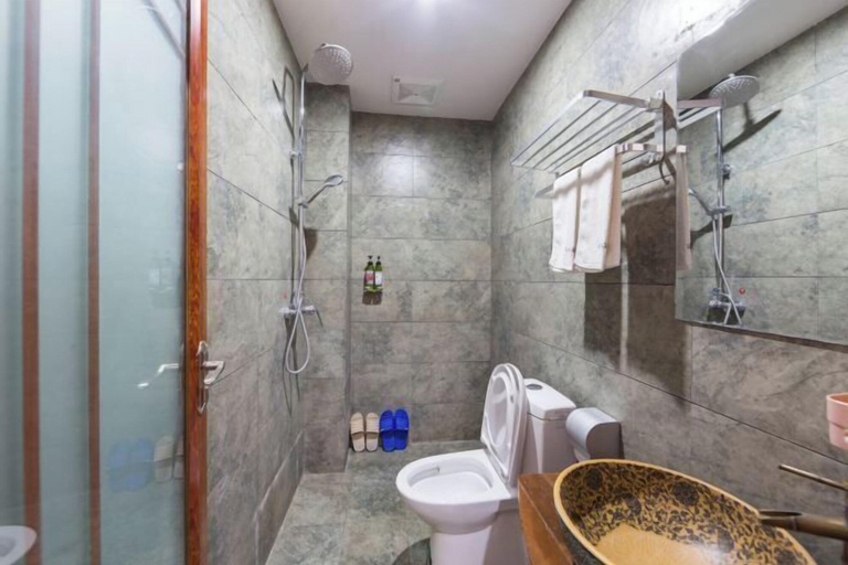 Bathroom 4, Shuiyunjian Theme Inn, Zhangjiajie
