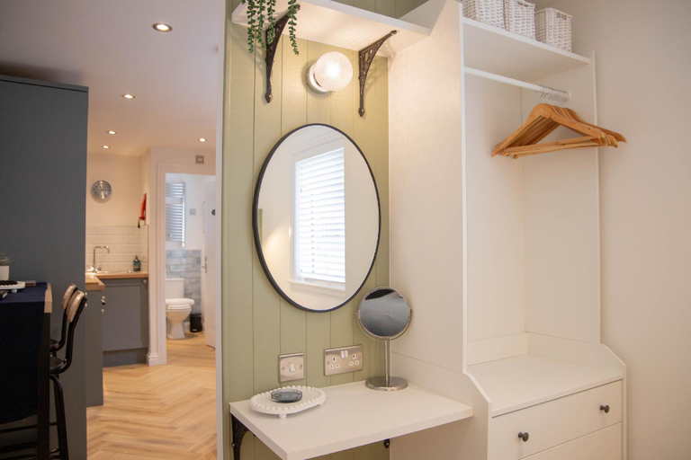Bathroom 3, The Coracle, Shropshire