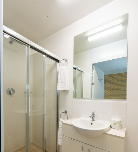 Bedroom 4, Acacia Ridge Hotel, Acacia Ridge