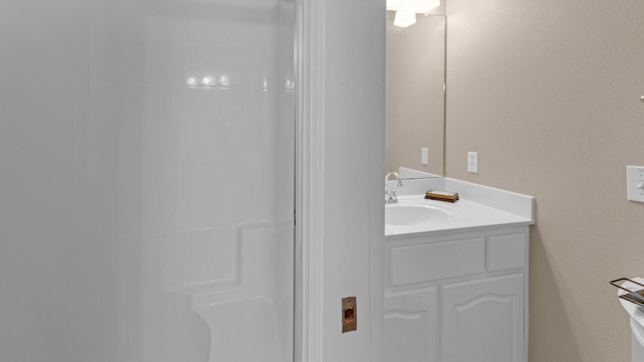 Bathroom 3, Abode Kenmare, Walton