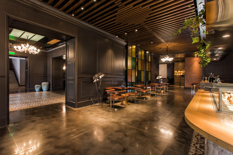 Food & Drinks 5, Shanghai Rezen Yiting Hotel, Shanghai