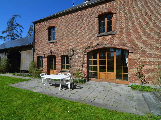 Exterior & Views 2, Cottage With Tennis Court, Namur