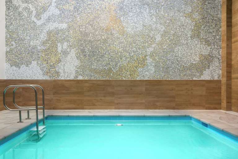 Sport & Beauty, AC Hotel by Marriott San Francisco Airport Oyster Point/Waterfront, San Mateo