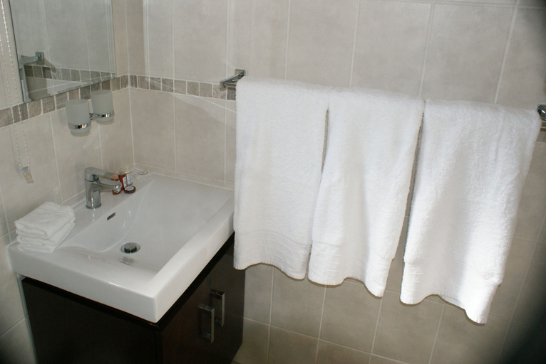 Bathroom 5, Ndiza Lodge & Cabanas, Umkhanyakude