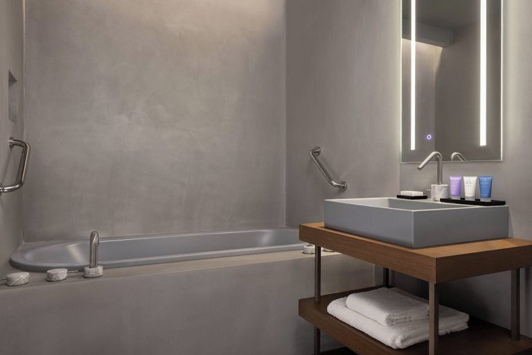 Bathroom 8
