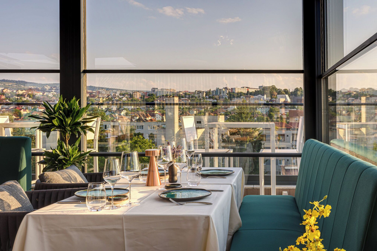 Food & Drinks 5, Vibre Hotel, Cluj-napoca