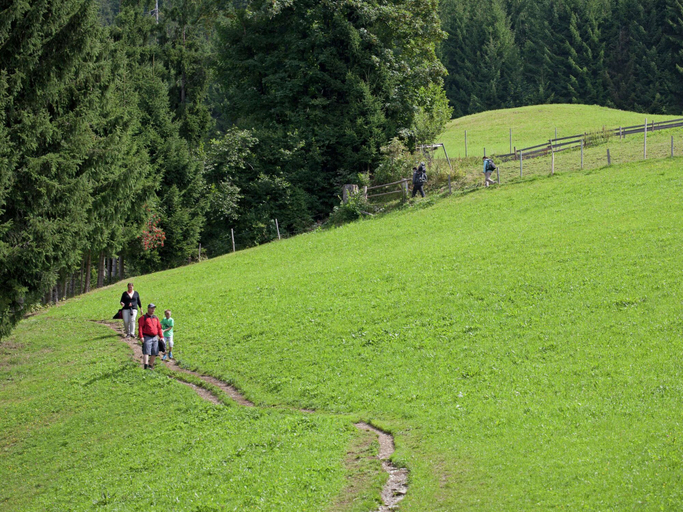 Others 4, Apartment Brixen near Ski Lift, Kitzbühel