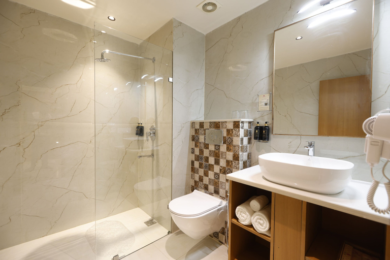Bathroom 5, Pride Premier Solitaire Dehradun, Dehradun