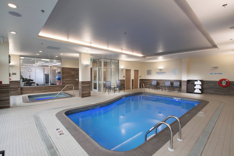 Sport & Beauty, Fairfield by Marriott Edmonton International Airport, Division No. 11