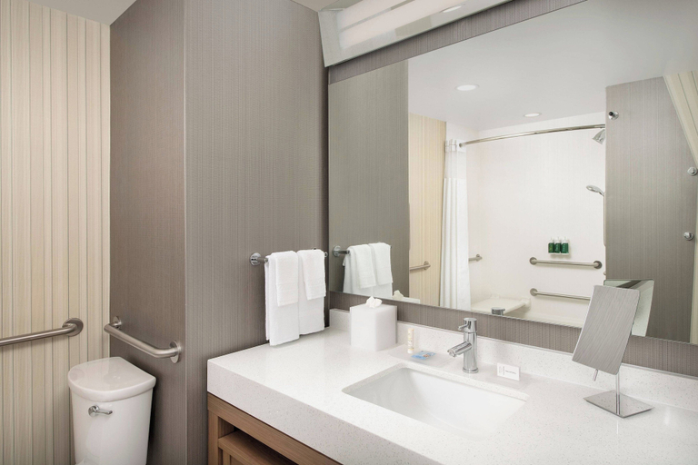 Bathroom 4, Courtyard by Marriott Las Cruces at NMSU, Dona Ana