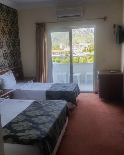 Bedroom 4, Grand Hotel Derin - All Inclusive, Kemer