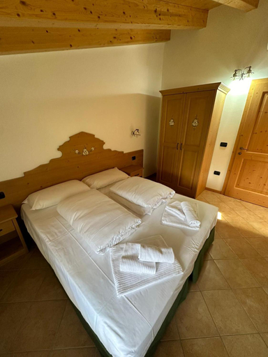 Others 2, Locanda Castil, Trento