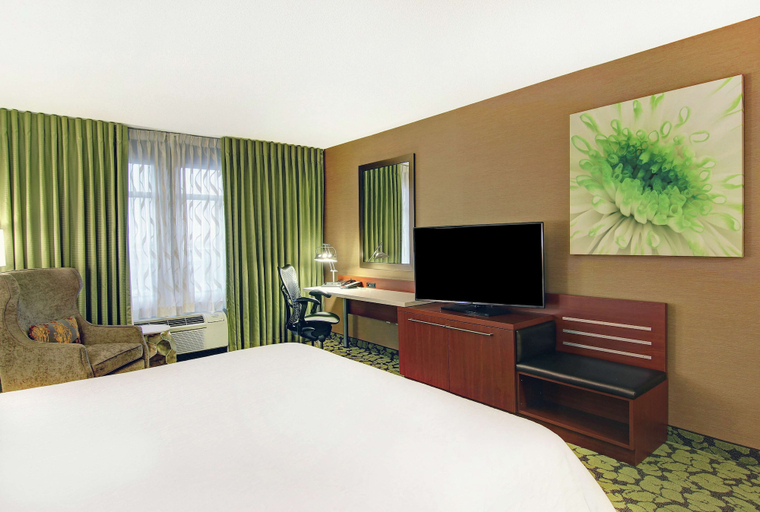 Bedroom 3, Hilton Garden Inn Toronto Markham, York