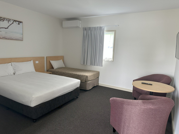 Bedroom 14