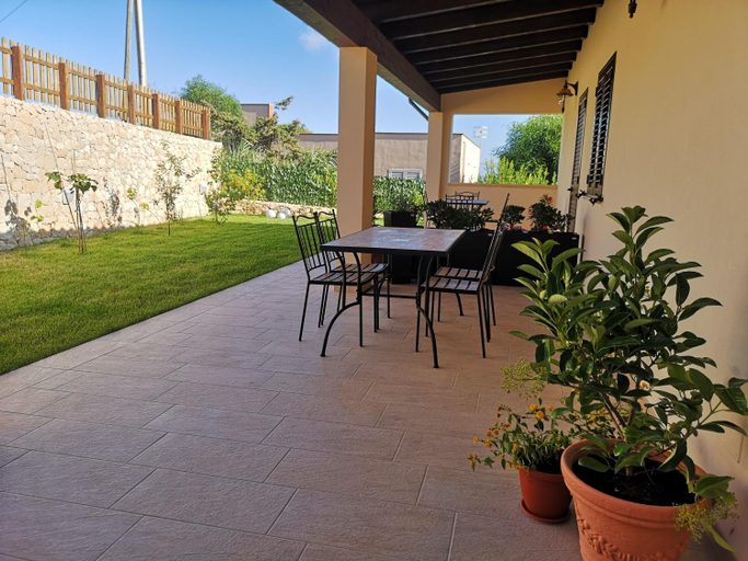 Others 3, Villa Azzurra, Agrigento