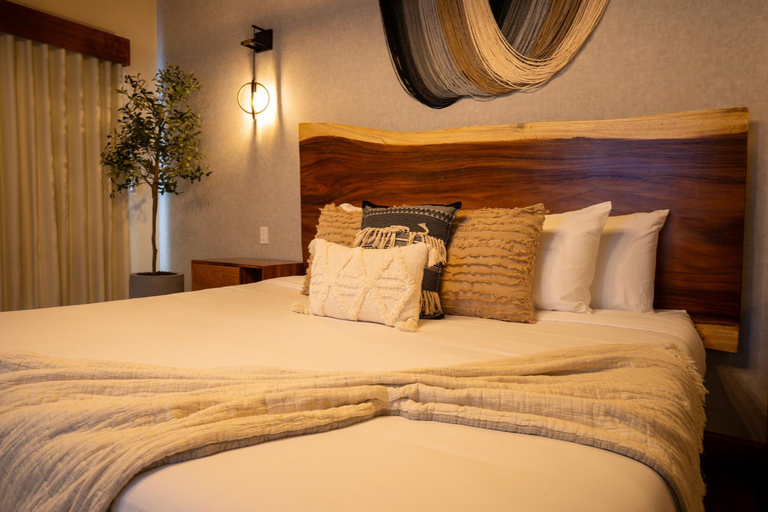 Bedroom 18
