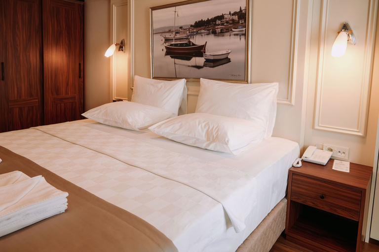 Bedroom 3, Armida City Hotel, Merkez