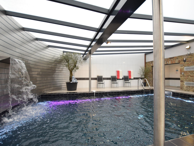 Sport & Beauty 4, Cottage in Ochamps With Private Pool & Sauna, Luxembourg
