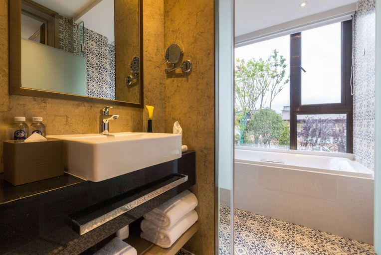 Bathroom 5, Wyndham Grand Royal Hotel Jinlin Lijiang, Lijiang