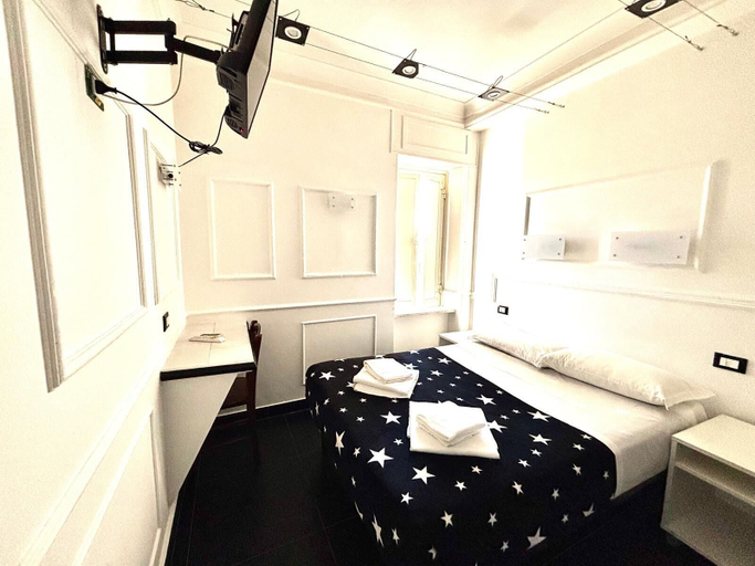 Bedroom 4, Palace Rome - Hostel, Rome