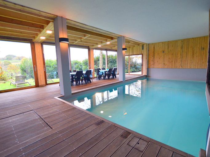 Sport & Beauty 5, Rustic Farmhouse With Pool, Liège