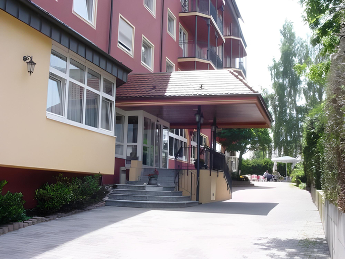 Others 5, Abakus-Hotel, Böblingen