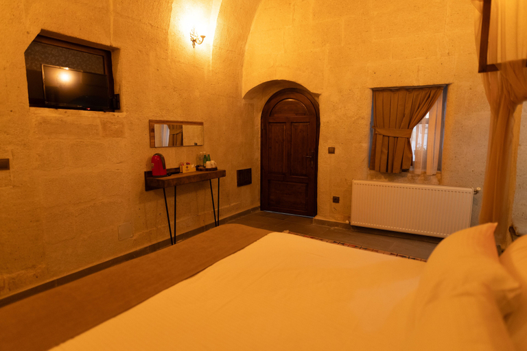 Bedroom 4, Lemon Cave Suites And Coffee House, Avanos