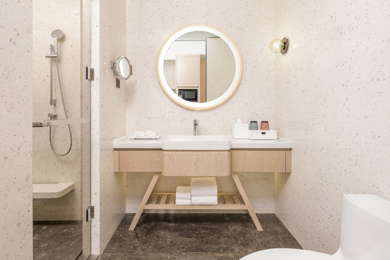 Bathroom 4, Element Lishui, Lishui