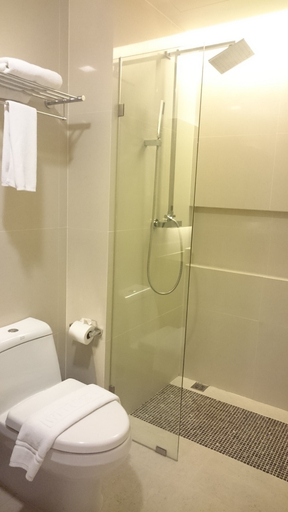 Bathroom 3