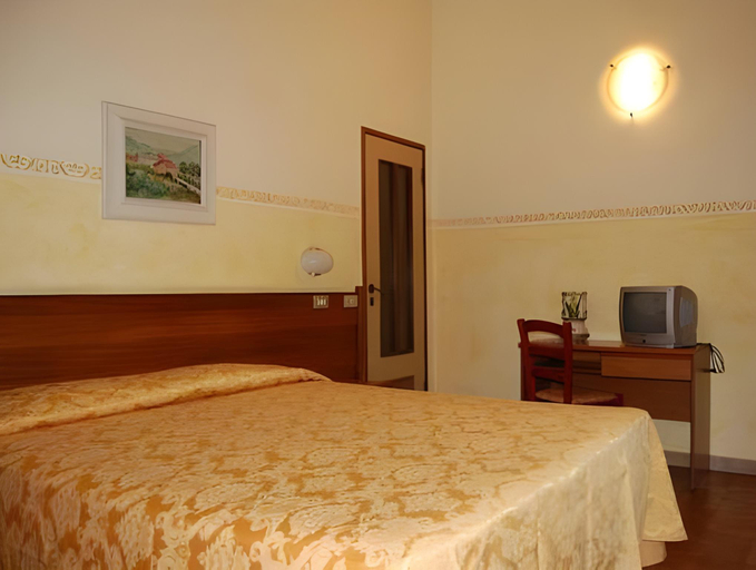 Bedroom 16