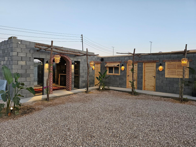 Others 5, Lily's motel, El Alamein