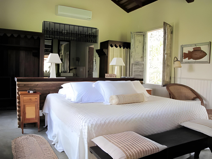 Bedroom 13