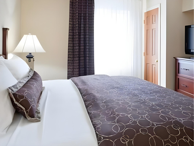 Bedroom 10
