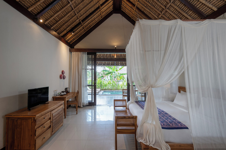 Bedroom 13