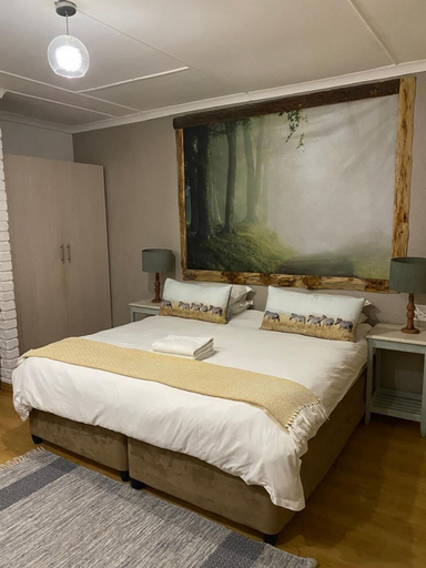 Bedroom 23