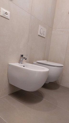 Bathroom 5, Albergo Hotel Primavera, Ancona