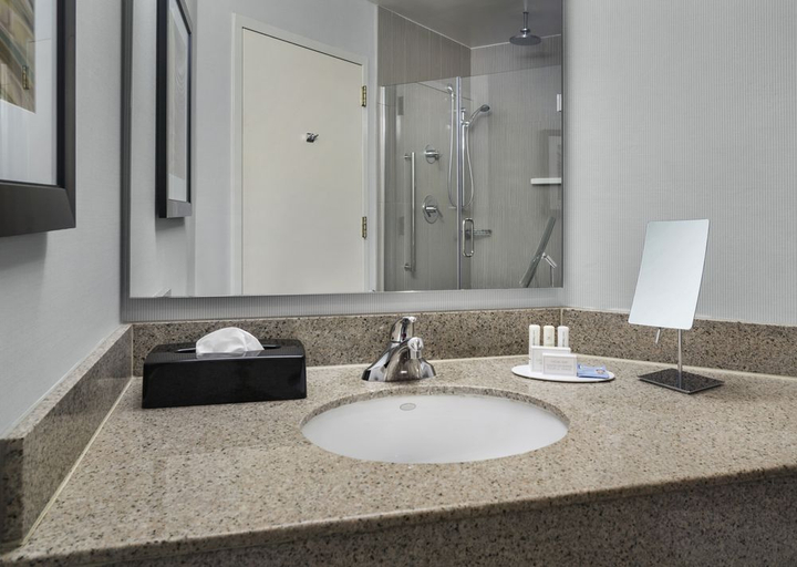 Bedroom 3, Courtyard by Marriott Charlotte City Center, Mecklenburg