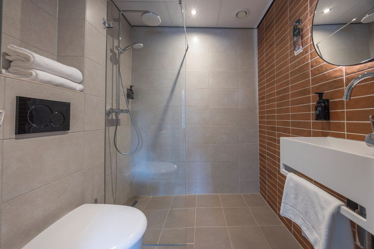 Bathroom 5, Fletcher Boutique Hotel De Mallejan, Nunspeet